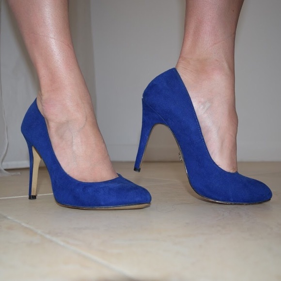 Rock & Republic Blue Suede Heels - Picture 1 of 4